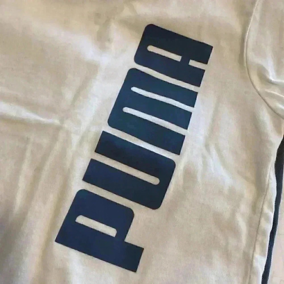 Puma T-shirt and sweats - Picture 6 of 7